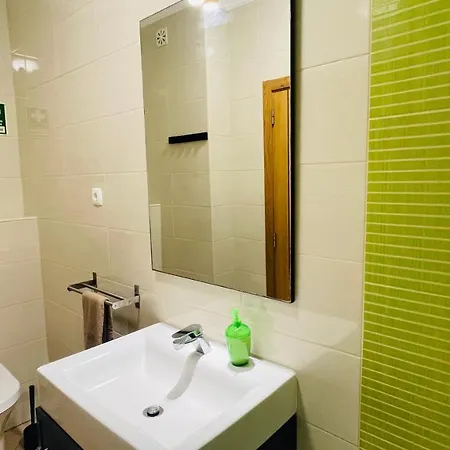 Santa Maria G - Shared Pool - 8 Guests - Albufeira