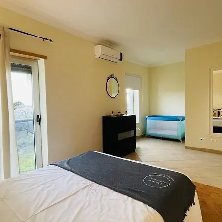 Santa Maria G - Shared Pool - 8 Guests - * Albufeira