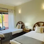 Santa Maria G - Shared Pool - 8 Guests - Albufeira