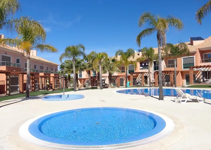 Santa Maria G - Shared Pool - 8 Guests - Albufeira Дом отдыха *